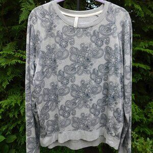 Mia & Tess Soft & Stretchy Rayon-Blend Hi-Lo Top XL